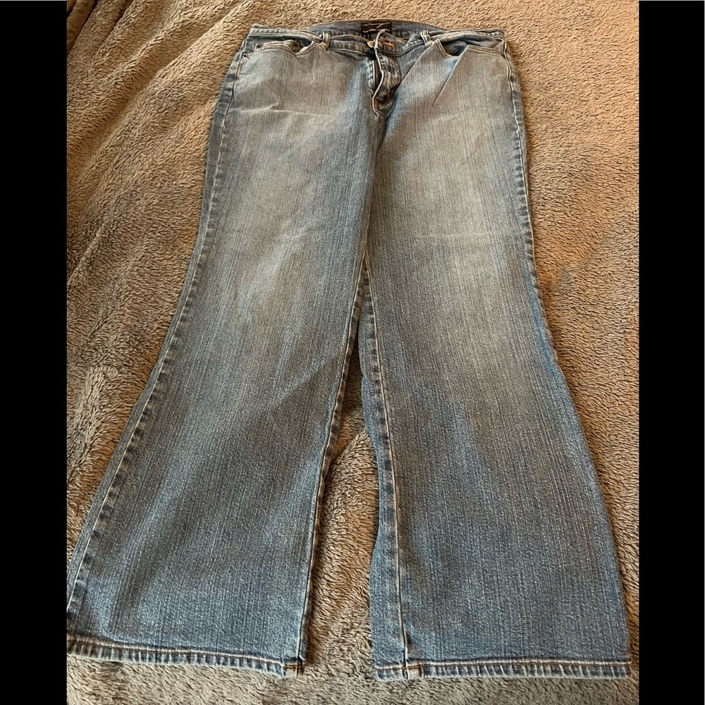 New York & Company Bootcut Jeans - Size 16
